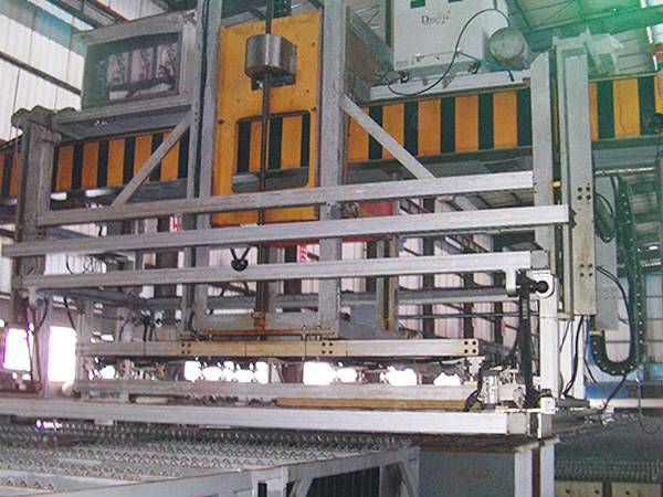 什么是電解錳、鋅自動(dòng)生產(chǎn)線(xiàn)